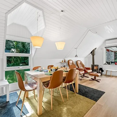 Dorthe - 300m To The Fjord By Interhome
