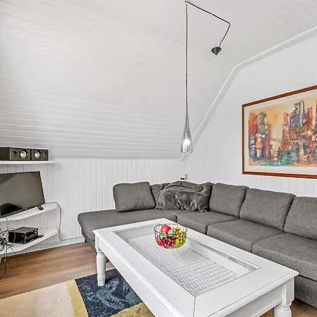 Dorthe - 300m To The Fjord By Interhome