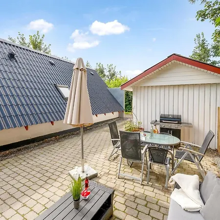 Nyaraló Dorthe - 300m To The Fjord By Interhome